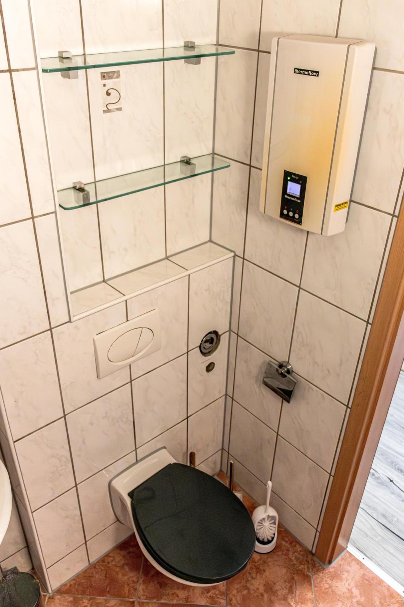 Ferienwohnung Kassel Esterno foto