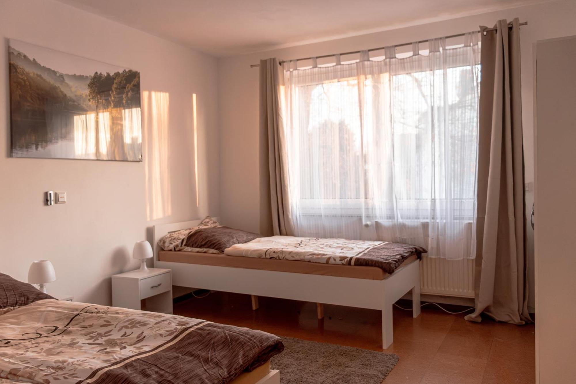 Ferienwohnung Kassel Esterno foto